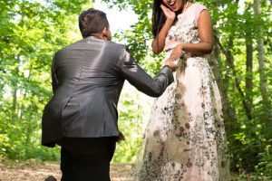 Engagement Session in the Bluffs and Guildwood